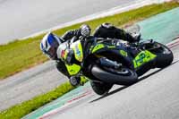 donington-no-limits-trackday;donington-park-photographs;donington-trackday-photographs;no-limits-trackdays;peter-wileman-photography;trackday-digital-images;trackday-photos